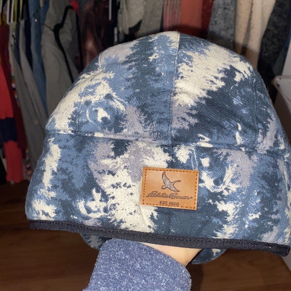 Eddie Bauer winter baseball hat